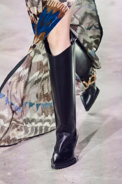 Look 21